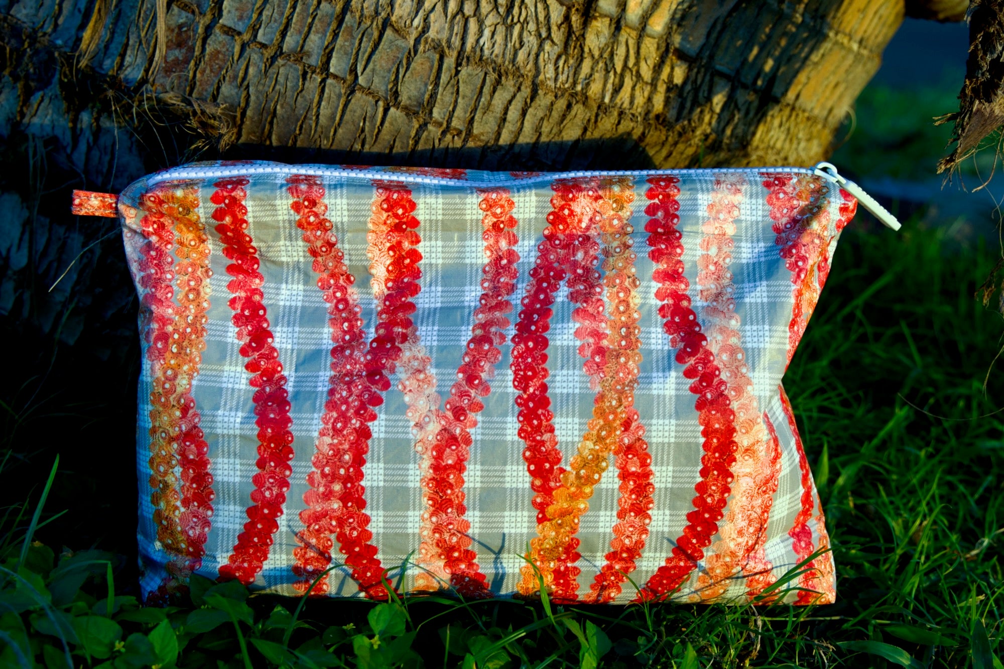 Hawaiian Pouch newest